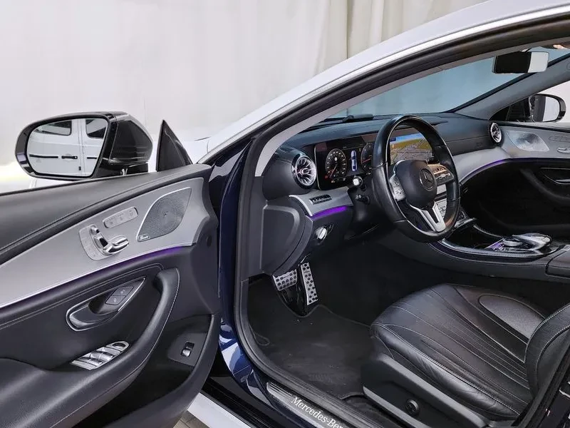 Mercedes-Benz CLS 400D 4MATIC, снимка 9 - Автомобили и джипове - 54836283