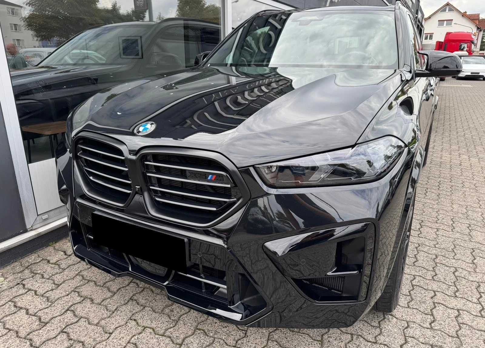 BMW X5M COMPETITION* 360CAM* KEYLESS* HEAD-UP* SKY-LOUNGE*, снимка 1