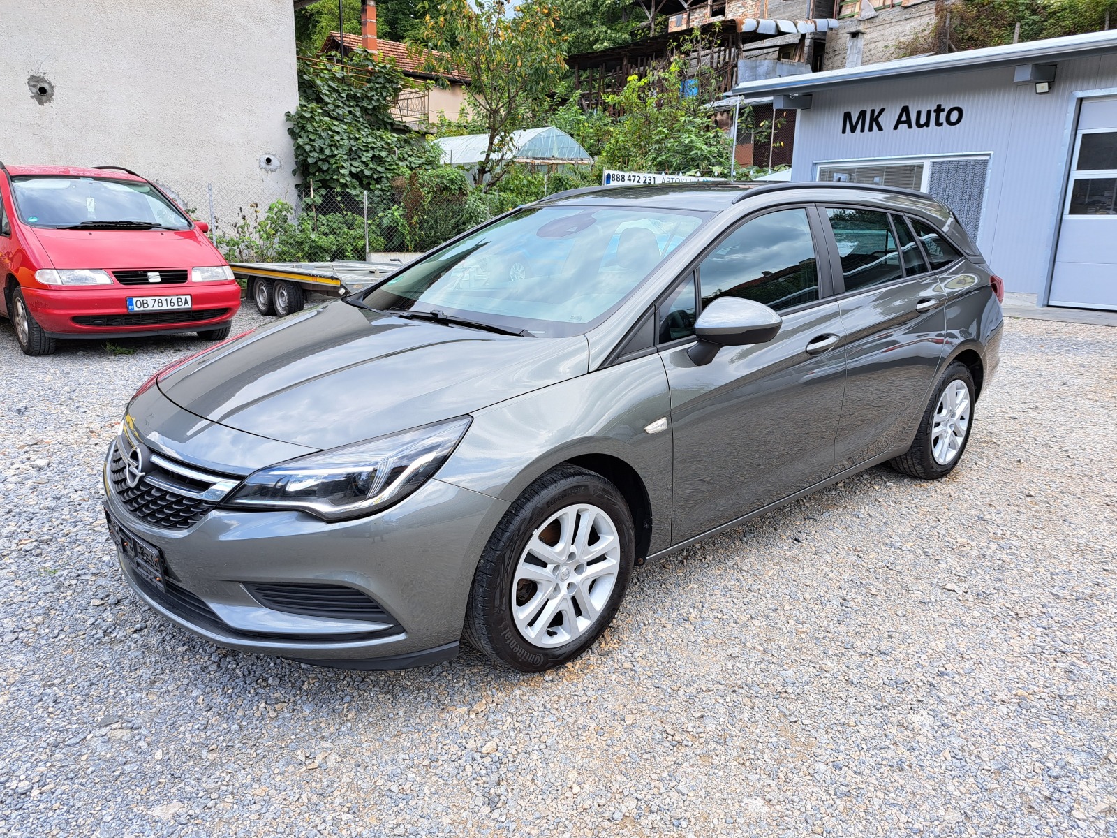Opel Astra 1.6CDTI* КЛИМА* NAVI* ТЕМПОМАТ* ПАРКТР* 6ск - изображение 1