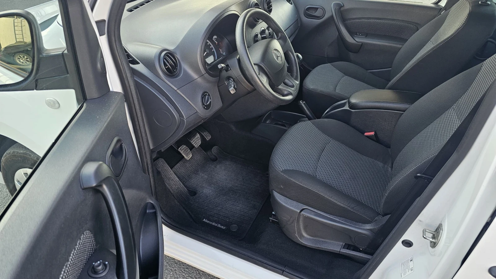 Mercedes-Benz Citan 1.5 клима/темпомат в ТОП СЪСТОЯНИЕ  - изображение 5