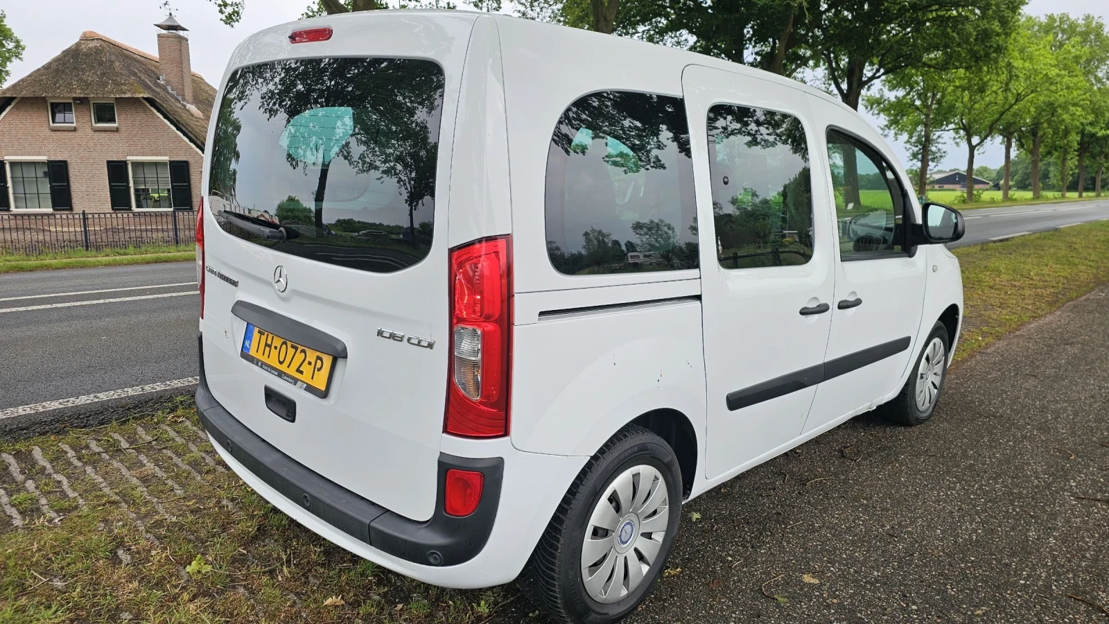 Mercedes-Benz Citan 1.5 клима/темпомат в ТОП СЪСТОЯНИЕ  - изображение 3