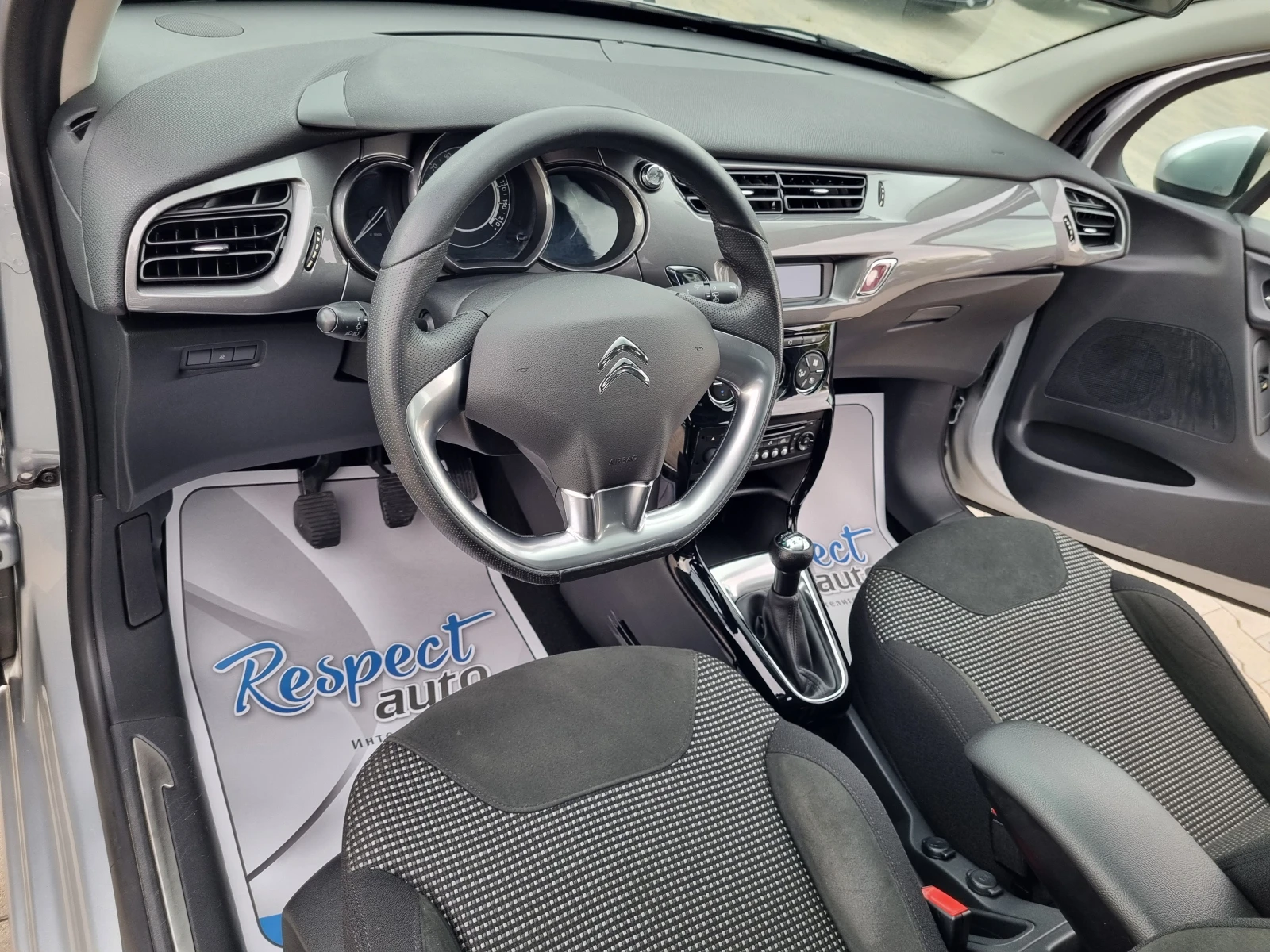 Citroen C3 1.4HDi-2015г. EXCLUSIVE - изображение 10