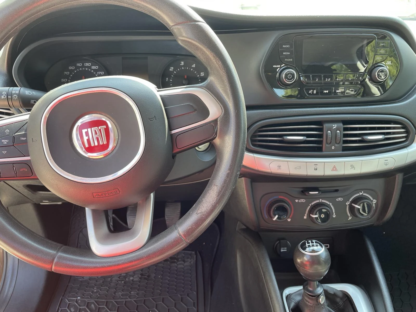 Fiat Tipo  - изображение 7