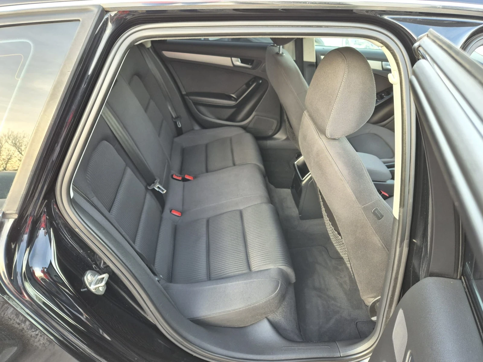 Audi A4 | Mobile.bg � ����������� 15
