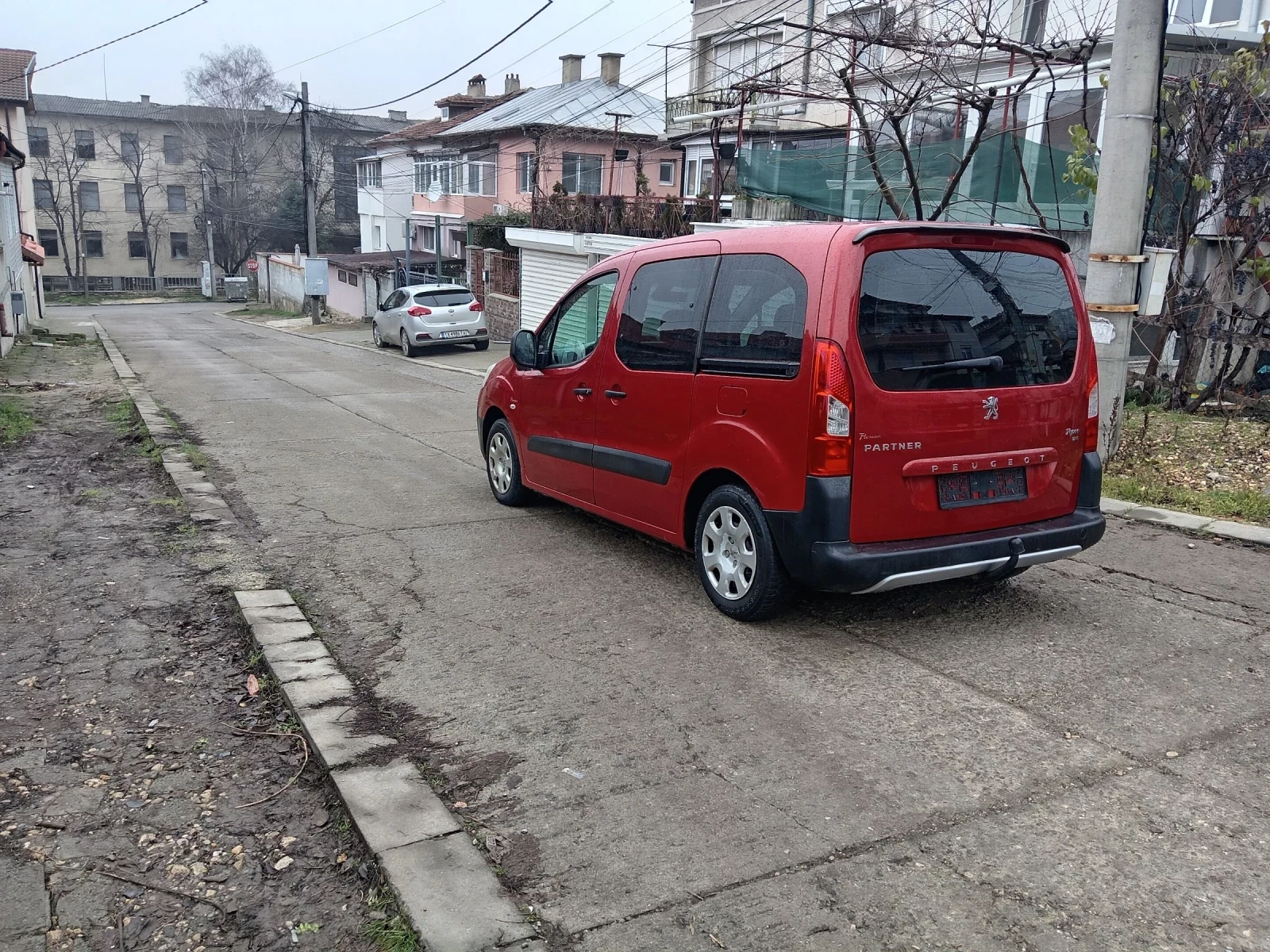 Peugeot Partner 1.6-90ks-2012�  | Mobile.bg � ����������� 3
