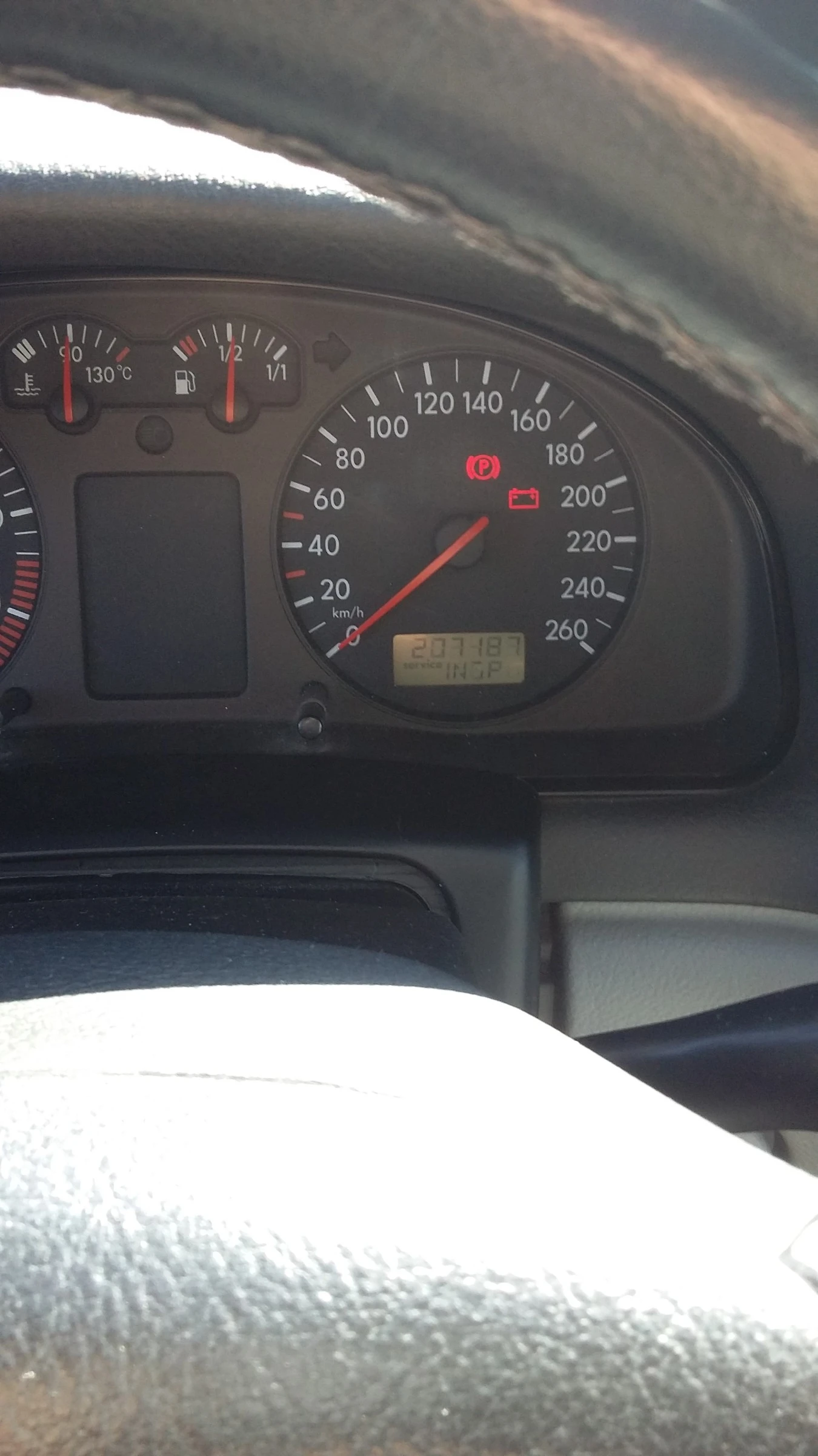 VW Passat, снимка 13 - Автомобили и джипове - 53634226