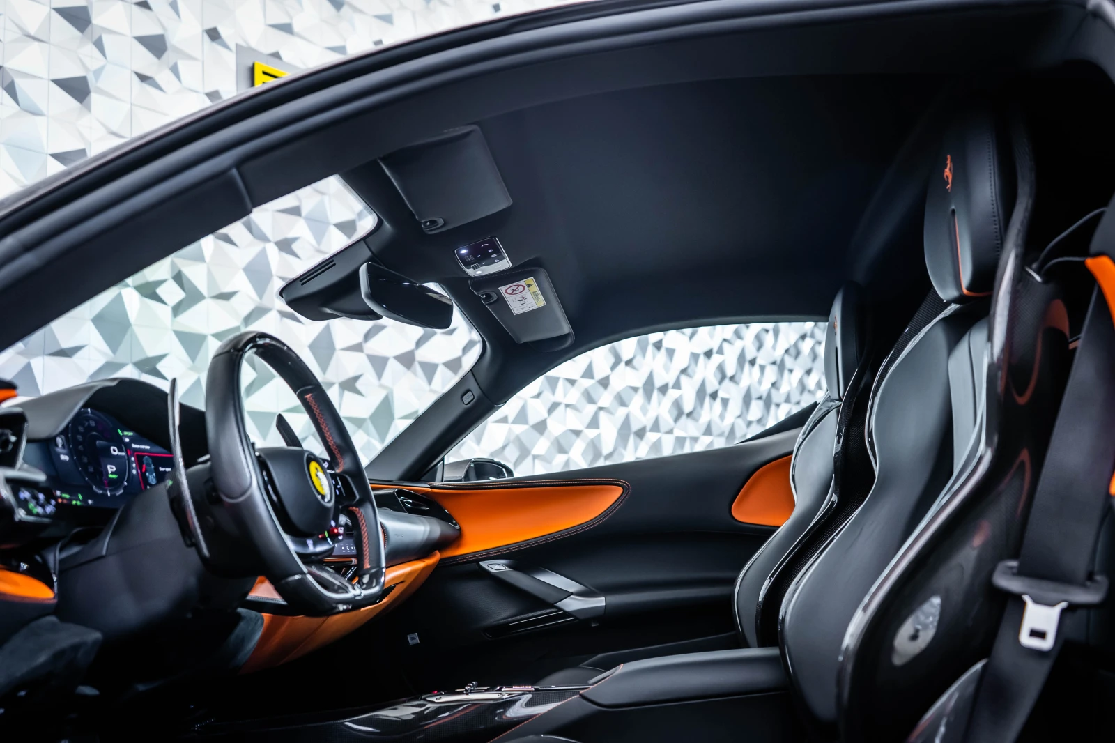 Ferrari SF 90 Stradale  * Lift* Carbon* 360* 20* , снимка 11 - Автомобили и джипове - 53894077