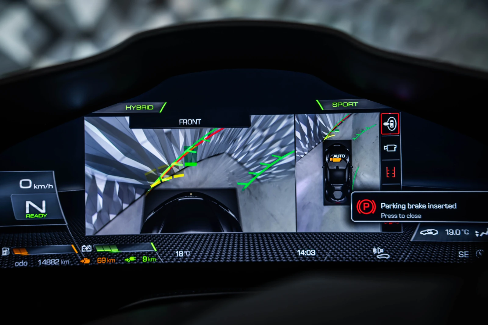 Ferrari SF 90 Stradale  * Lift* Carbon* 360* 20* , снимка 17 - Автомобили и джипове - 53894077