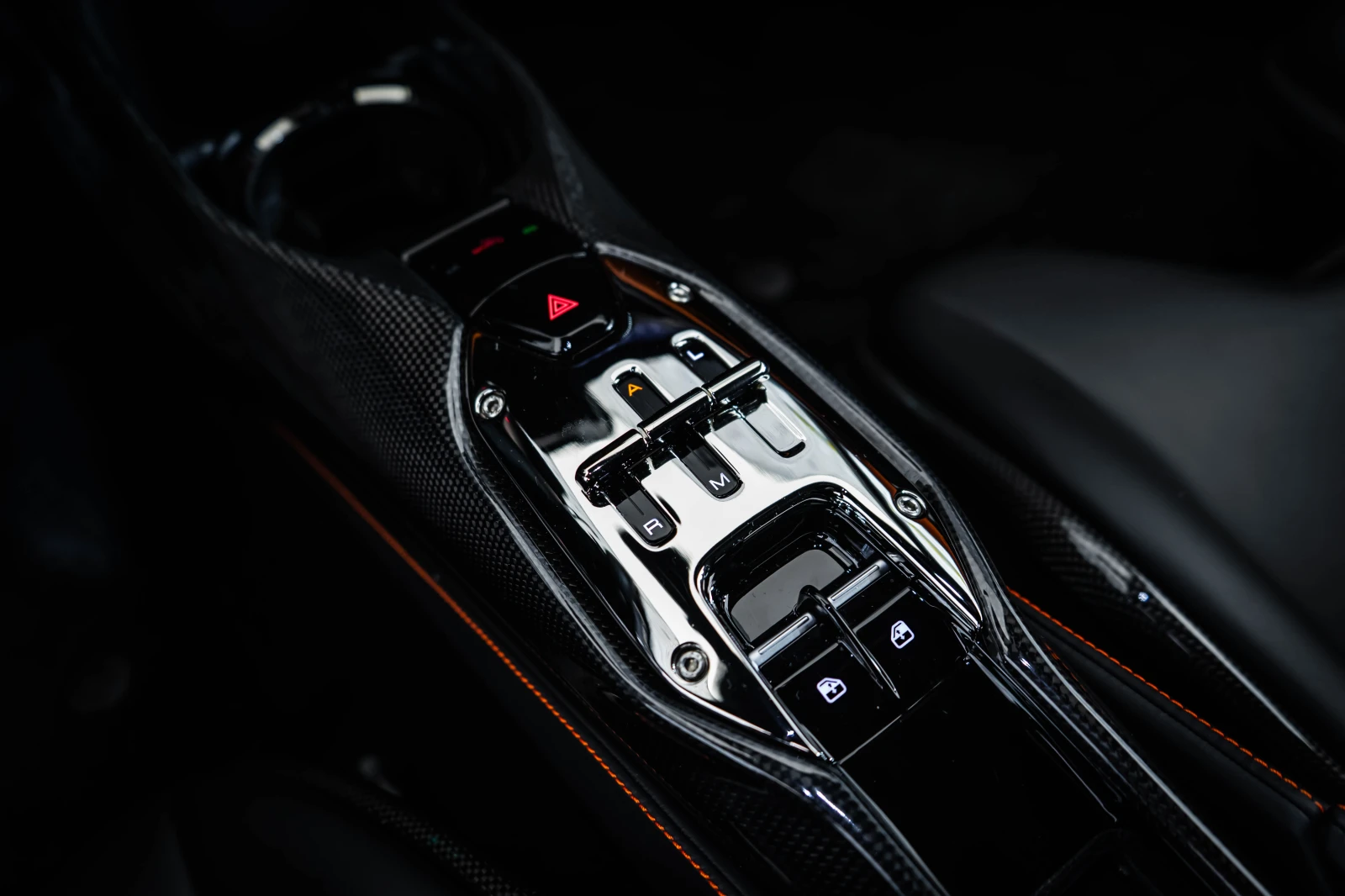 Ferrari SF 90 Stradale  * Lift* Carbon* 360* 20* , снимка 9 - Автомобили и джипове - 53894077