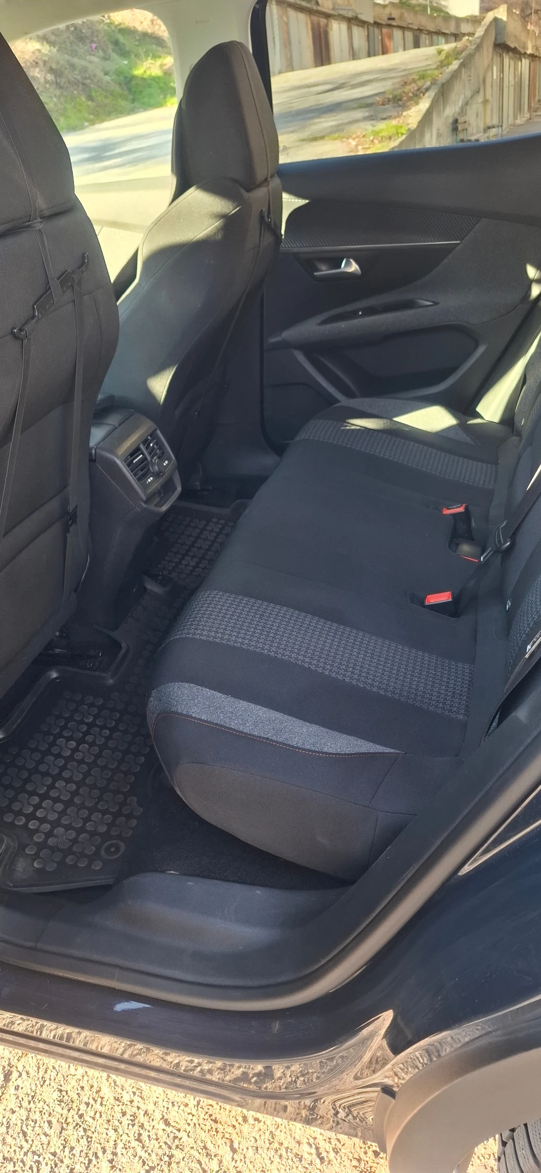 Peugeot 3008 Peugeot 3008 1.6bluehdi Active Business Euro 6�  | Mobile.bg � ����������� 9