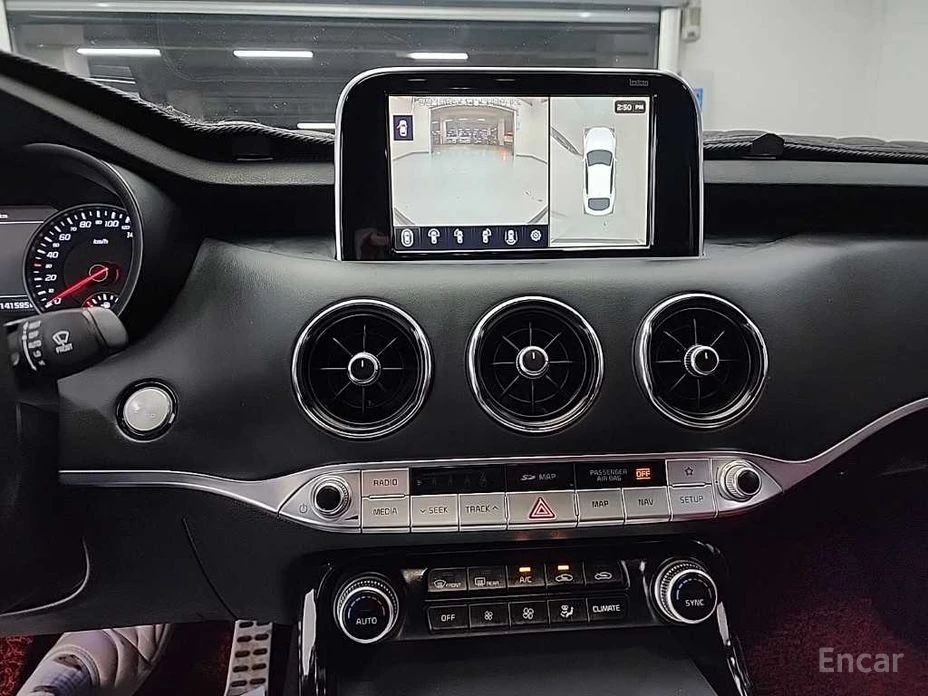 Kia Stinger 3.3 Turbo GT AWD* HARMAN KARDON* HEAD-UP* 360 CAM*, снимка 8 - Автомобили и джипове - 53988350