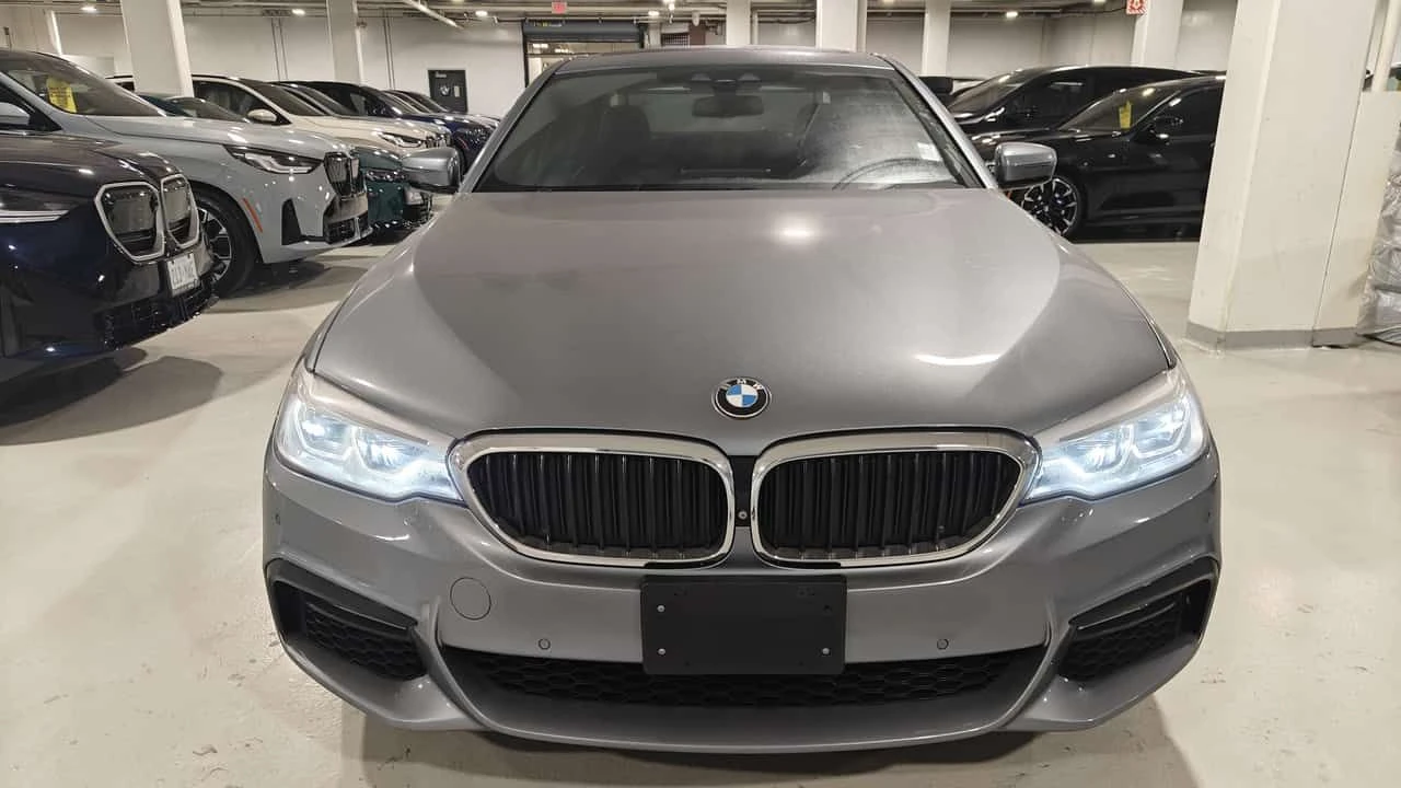 BMW 540 * 540i xDrive * HARMAN/KARDON* AMBIENT* ШИБИДАХ, снимка 5 - Автомобили и джипове - 54240548