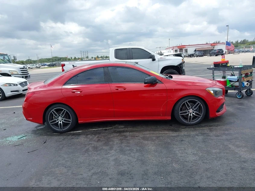 Mercedes-Benz CLA 250, снимка 5 - Автомобили и джипове - 54514754