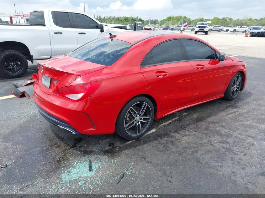 Mercedes-Benz CLA 250, снимка 2 - Автомобили и джипове - 54514754