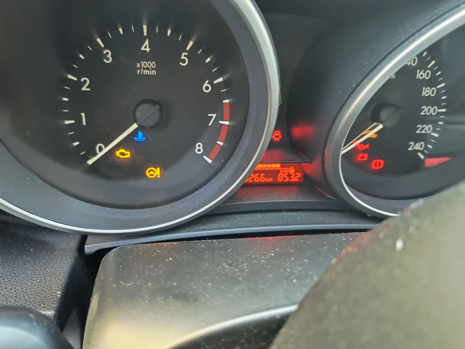 Mazda 5, снимка 6 - Автомобили и джипове - 55089967