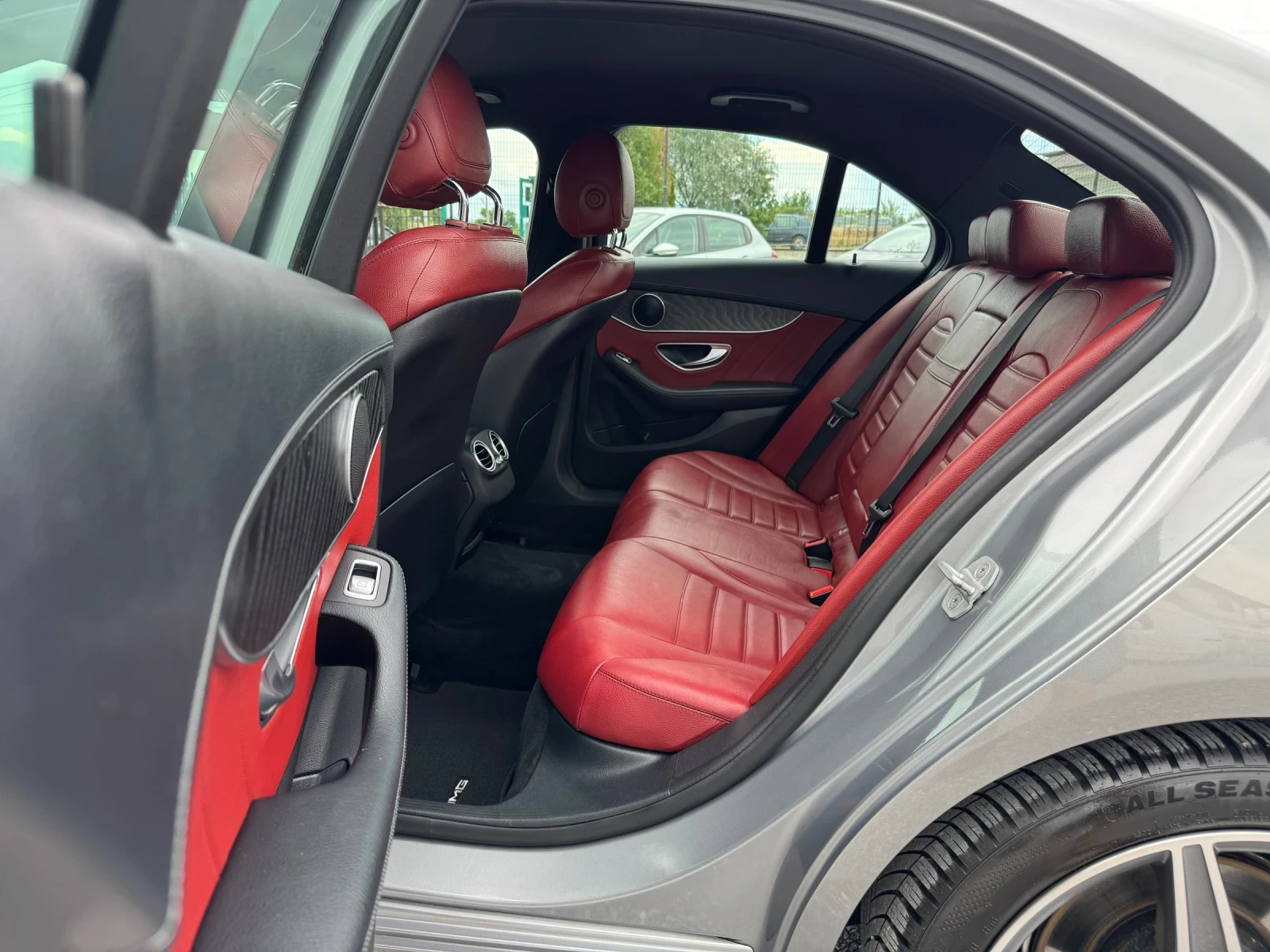 Mercedes-Benz C 220 CDI!! BLUETEC!! AMG Line!!! Full!!! EURO 6!!!, снимка 15 - Автомобили и джипове - 55235717