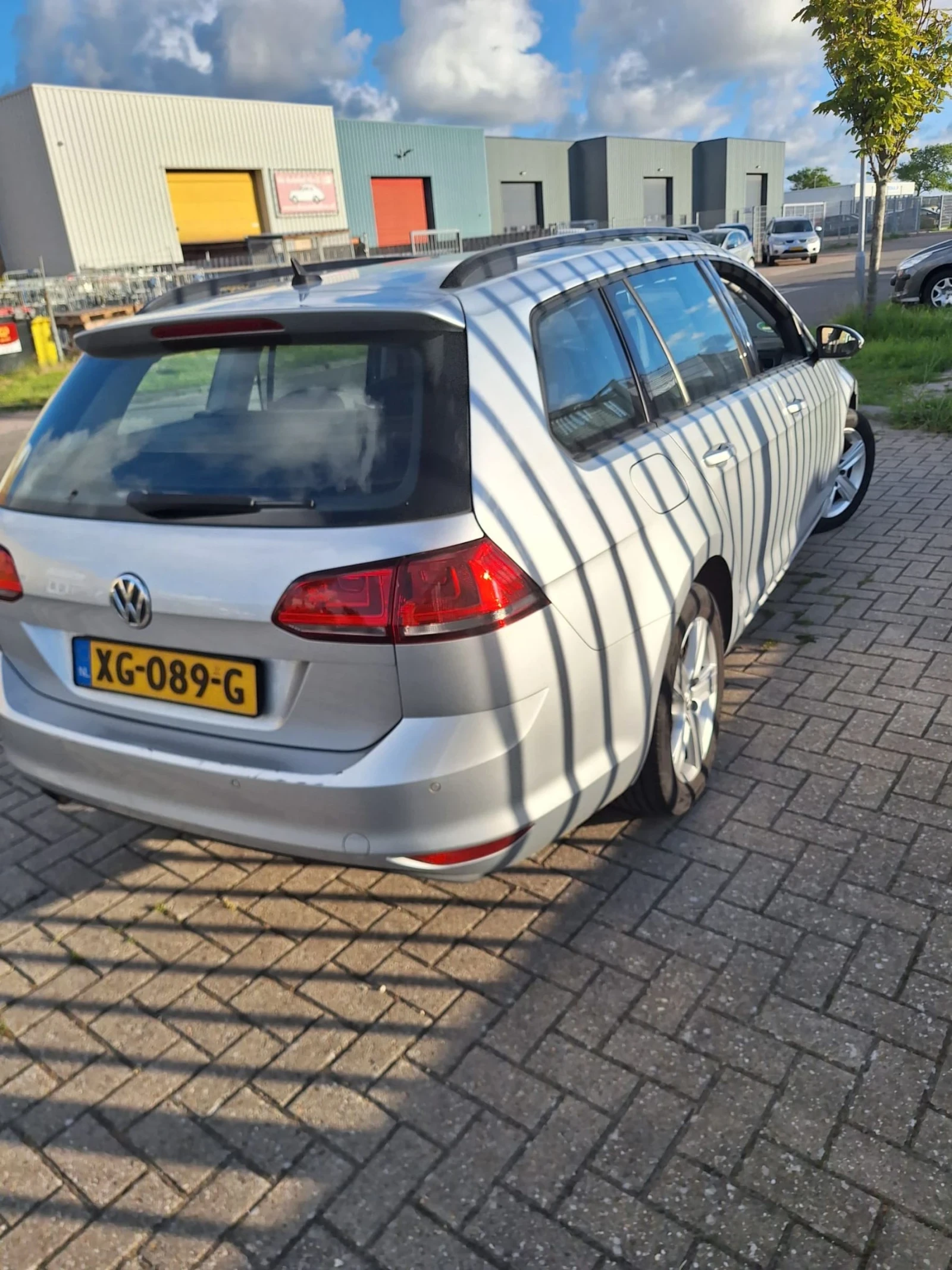 VW Golf 1.6 TDI EURO 6 , снимка 4 - Автомобили и джипове - 55319624