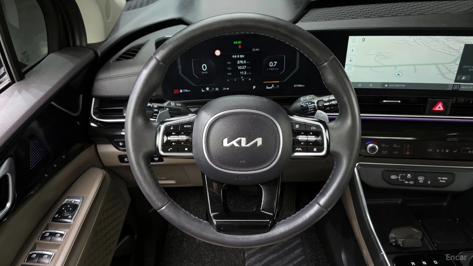 Kia Carnival Gravity* ОБДУХВАНЕ* МАСАЖИ* 360* КАМЕРА* ДИСТРОНИК, снимка 6 - Автомобили и джипове - 55588320