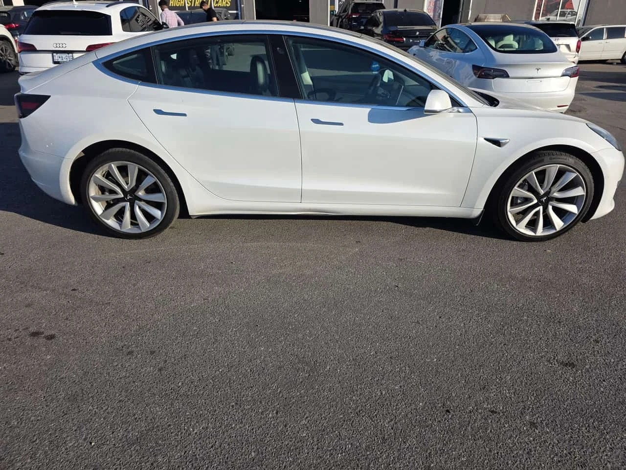Tesla Model 3 * Standard Range Plus * CARFAX * ФИНАНСИРАНЕ * , снимка 3 - Автомобили и джипове - 56357663
