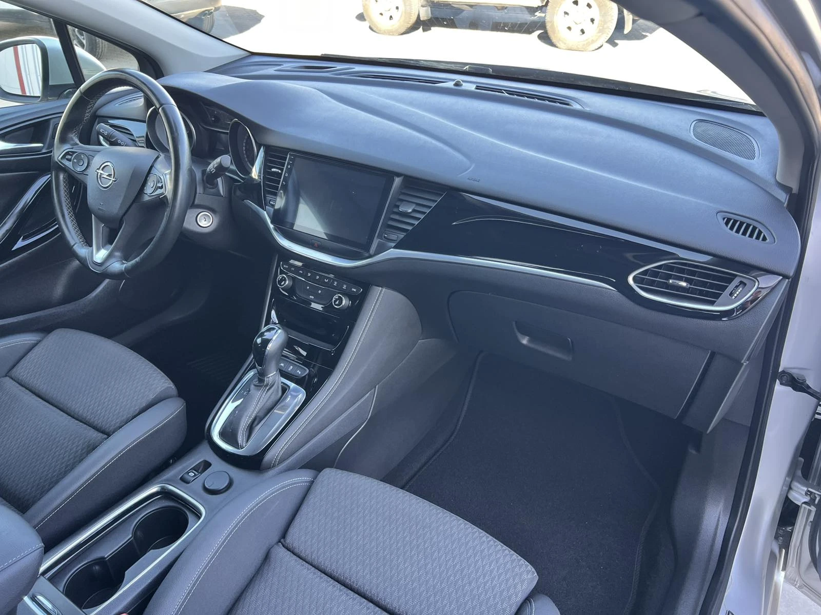Opel Astra 1.6D-AUTOMATIC-INNOVATION-2018г, снимка 12 - Автомобили и джипове - 56365976