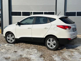 Hyundai IX35 2.0I 163 кс ГАЗ+ БЕНЗИН - 14990 лв. - 76061403 | Car24.bg