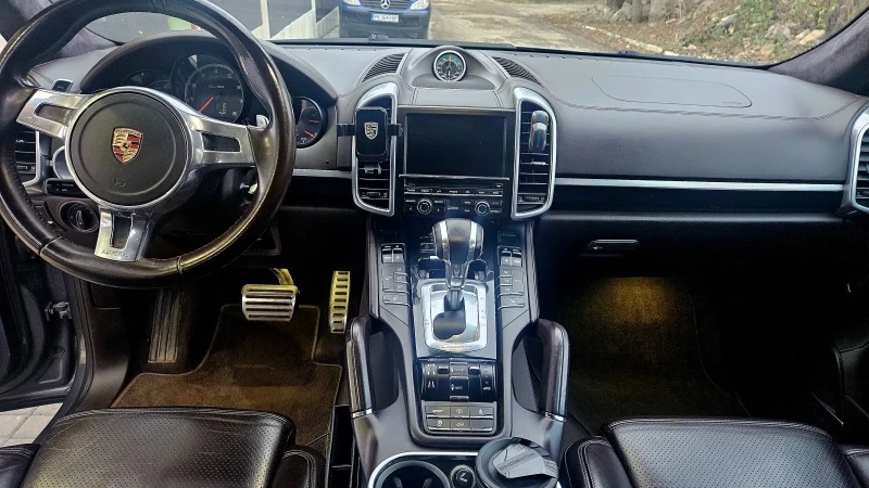Porsche Cayenne Turbo - Chrono design 650, снимка 7 - Автомобили и джипове - 52541826