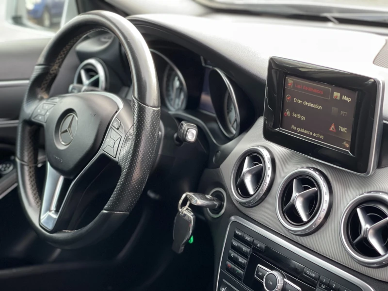 Mercedes-Benz GLA 250 AMG 4M, снимка 13 - Автомобили и джипове - 52635272