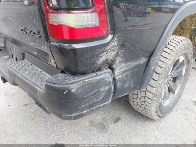 Dodge RAM 1500 REBEL 5, 7 Hemi, снимка 15 - Автомобили и джипове - 56191842