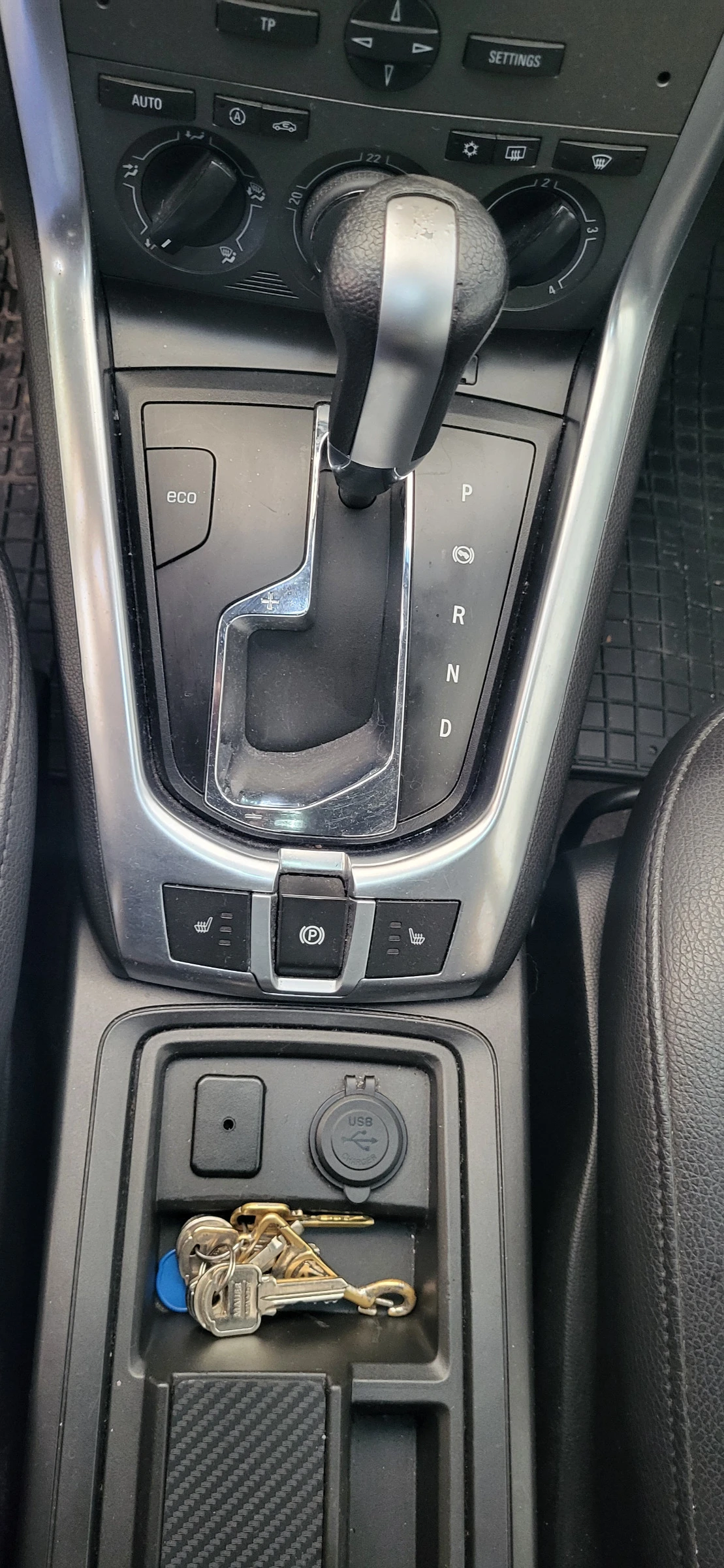 Opel Antara 2, 4i-4x4  | Mobile.bg   14