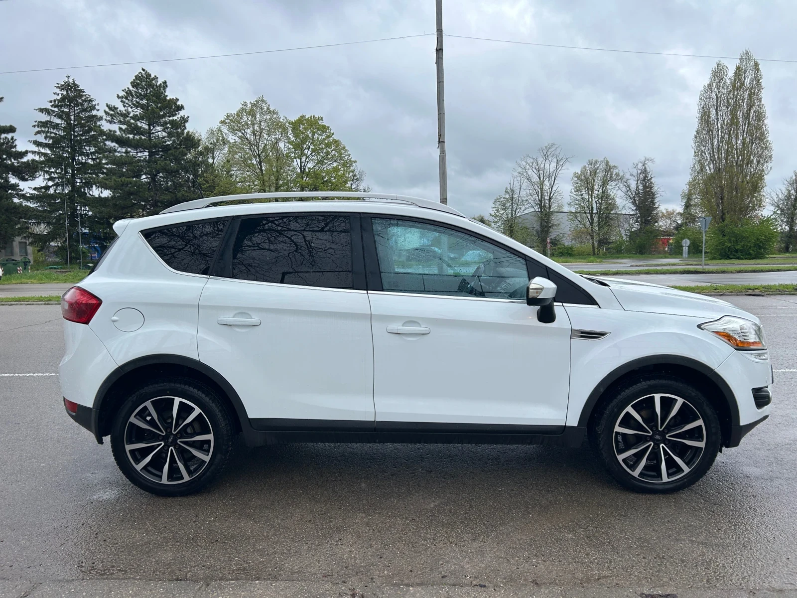 Ford Kuga 2, 5, снимка 5 - Автомобили и джипове - 53708784