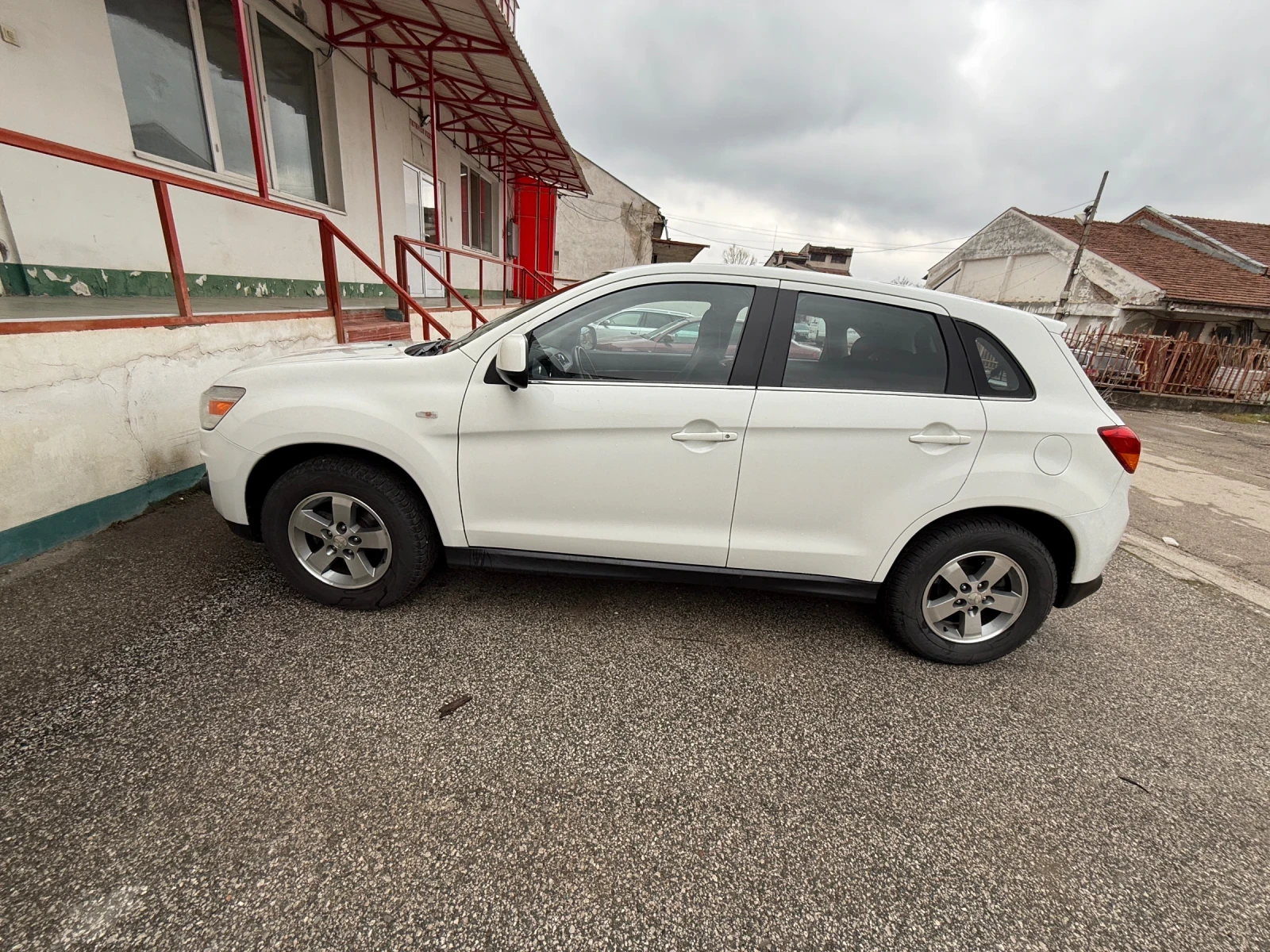 Mitsubishi ASX 1.8 DTD 150 коня, 360 камери, Carplay, Hertz , снимка 6 - Автомобили и джипове - 53943343