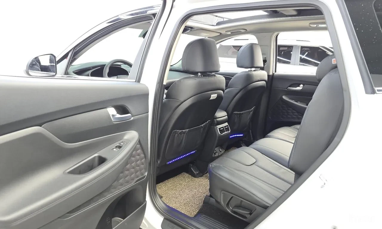 Hyundai Santa fe EXCLUSIVE, снимка 4 - Автомобили и джипове - 54699213