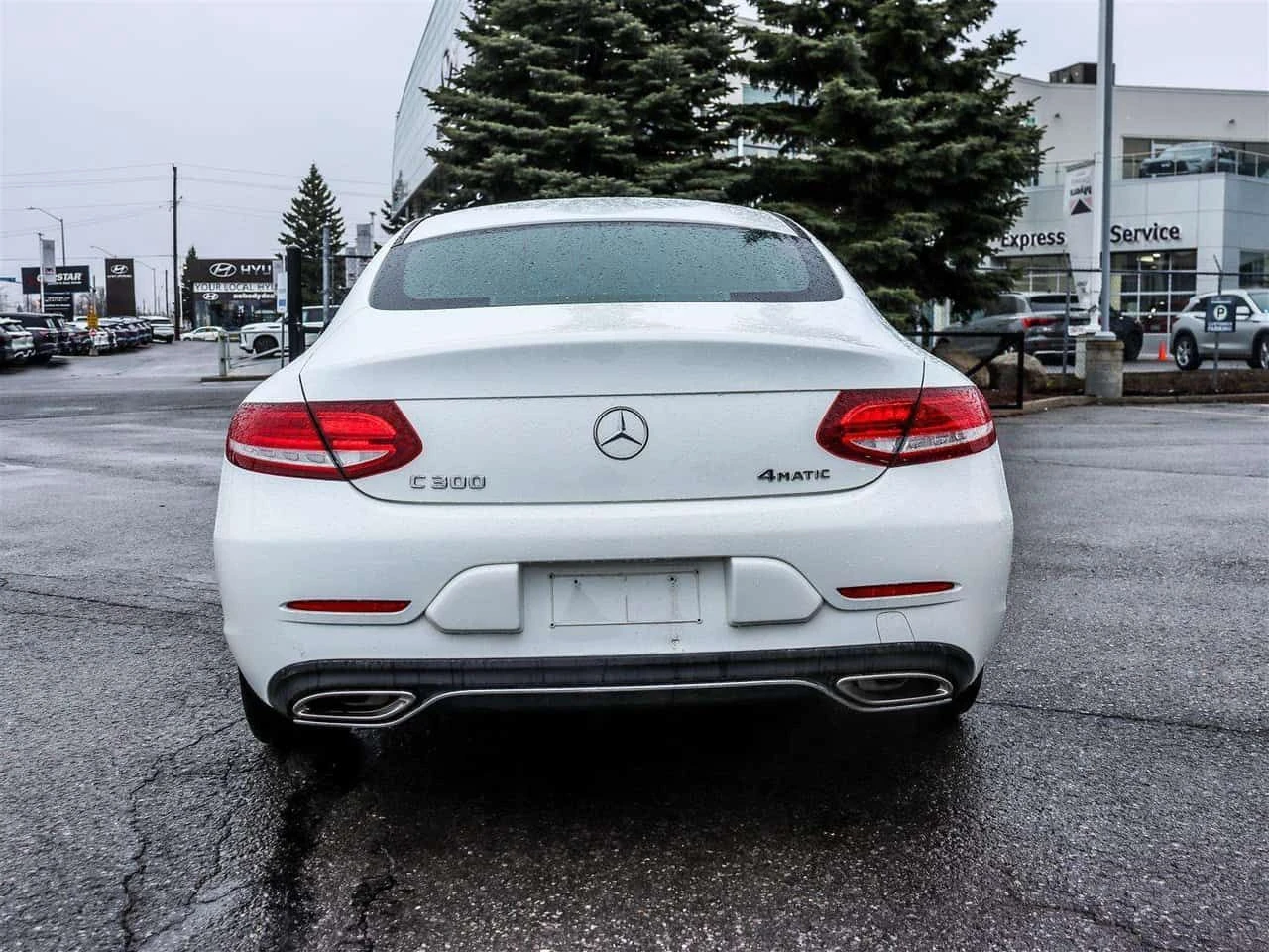 Mercedes-Benz C 300 * CARFAX * ЦЕНА ДО БГ, снимка 4 - Автомобили и джипове - 54792125