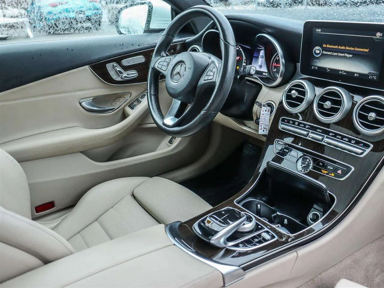 Mercedes-Benz C 300 * CARFAX * ЦЕНА ДО БГ, снимка 14 - Автомобили и джипове - 54792125