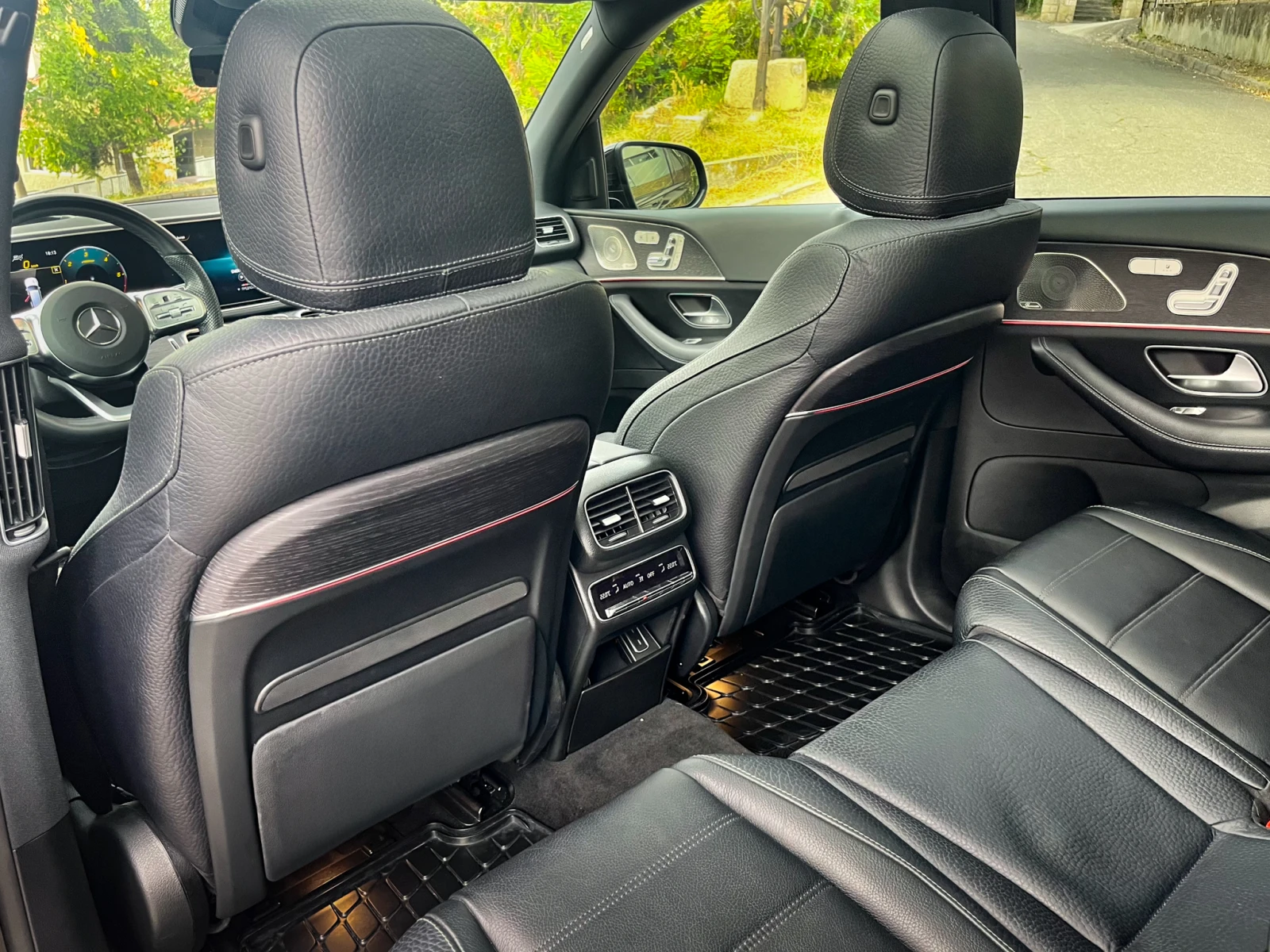 Mercedes-Benz GLS 400, снимка 6 - Автомобили и джипове - 55713764