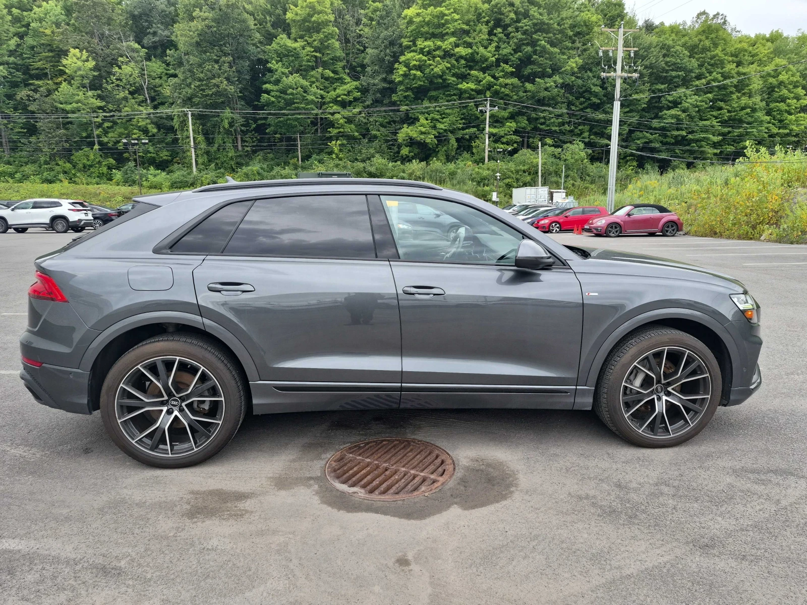 Audi Q8 Progressiv | CARFAX НАЛИЧЕН | 2022 | 74 756 км, снимка 3 - Автомобили и джипове - 56182247