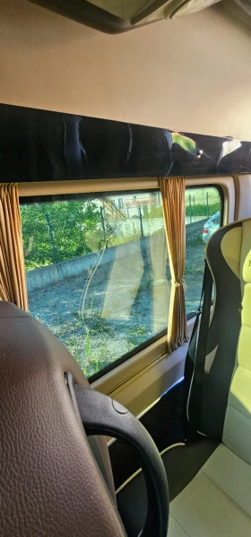 Mercedes-Benz Sprinter 519 20+ 1 2016г, снимка 4