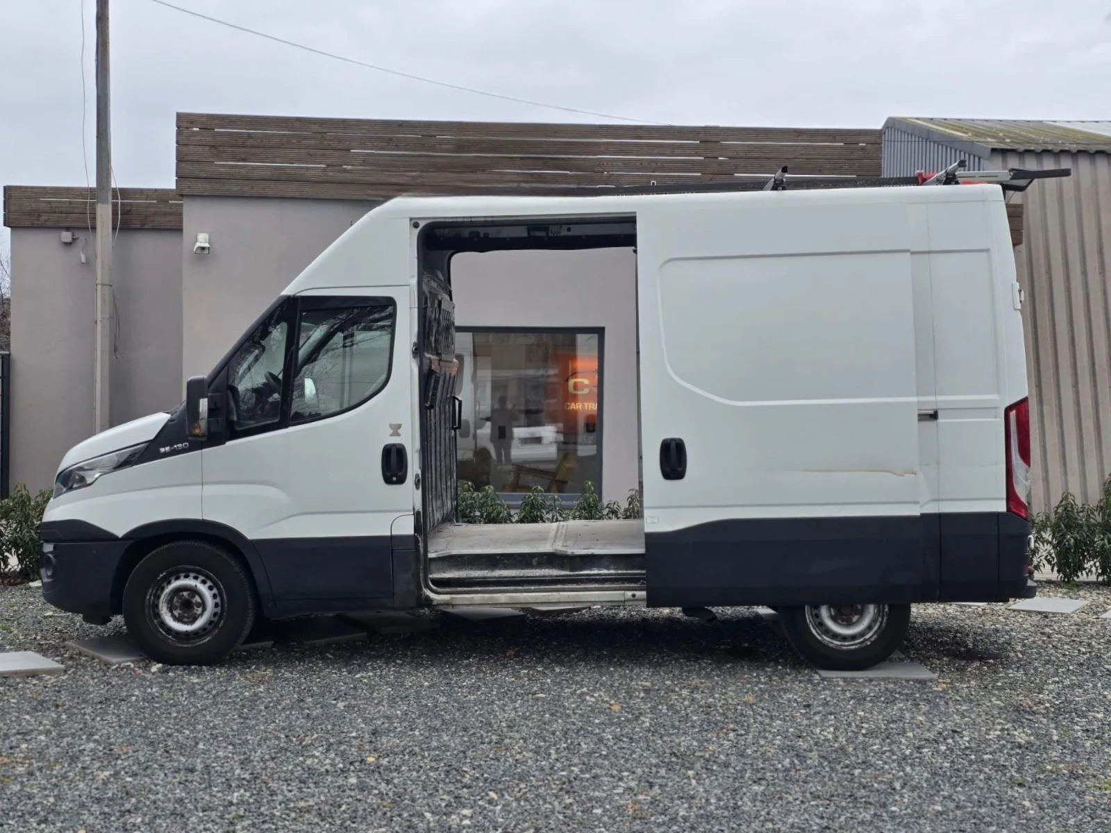 Iveco Daily 3.0 179k.c. 8G Himatic, снимка 2 - Бусове и автобуси - 53829184