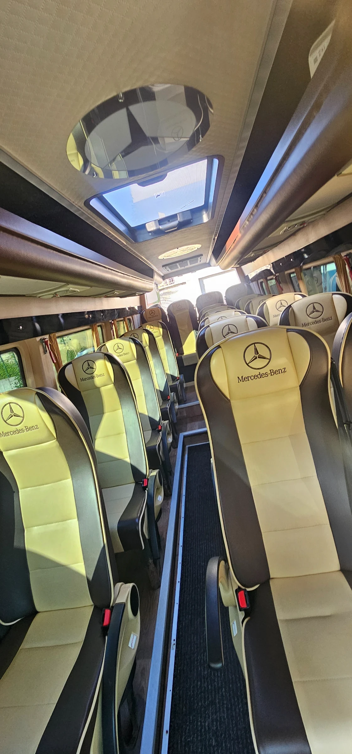 Mercedes-Benz Sprinter 519 20+ 1 2016г, снимка 2 - Бусове и автобуси - 55617939