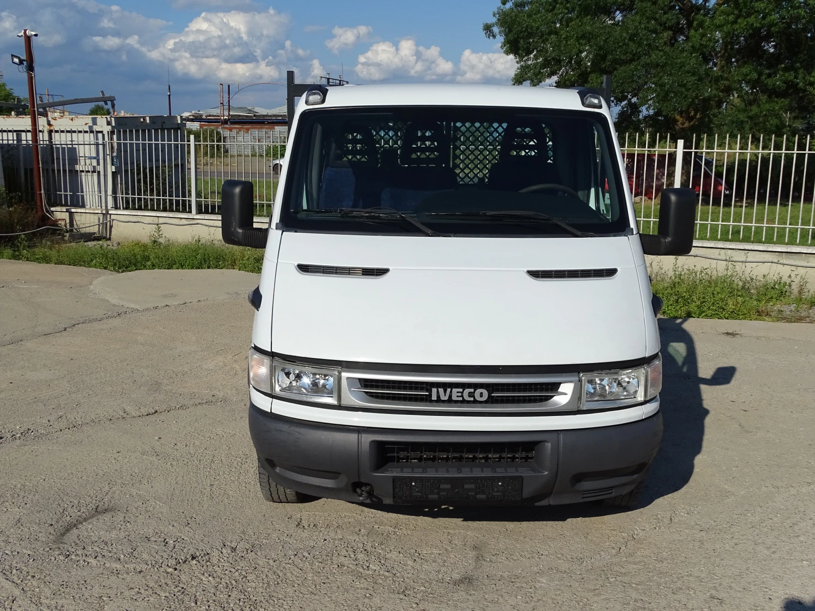 Iveco 35c17 3.0HPI  ТОВАРЕН ОТСЕК  Д- 3.75  Ш-2.01 В 0.40, снимка 3 - Бусове и автобуси - 55688832