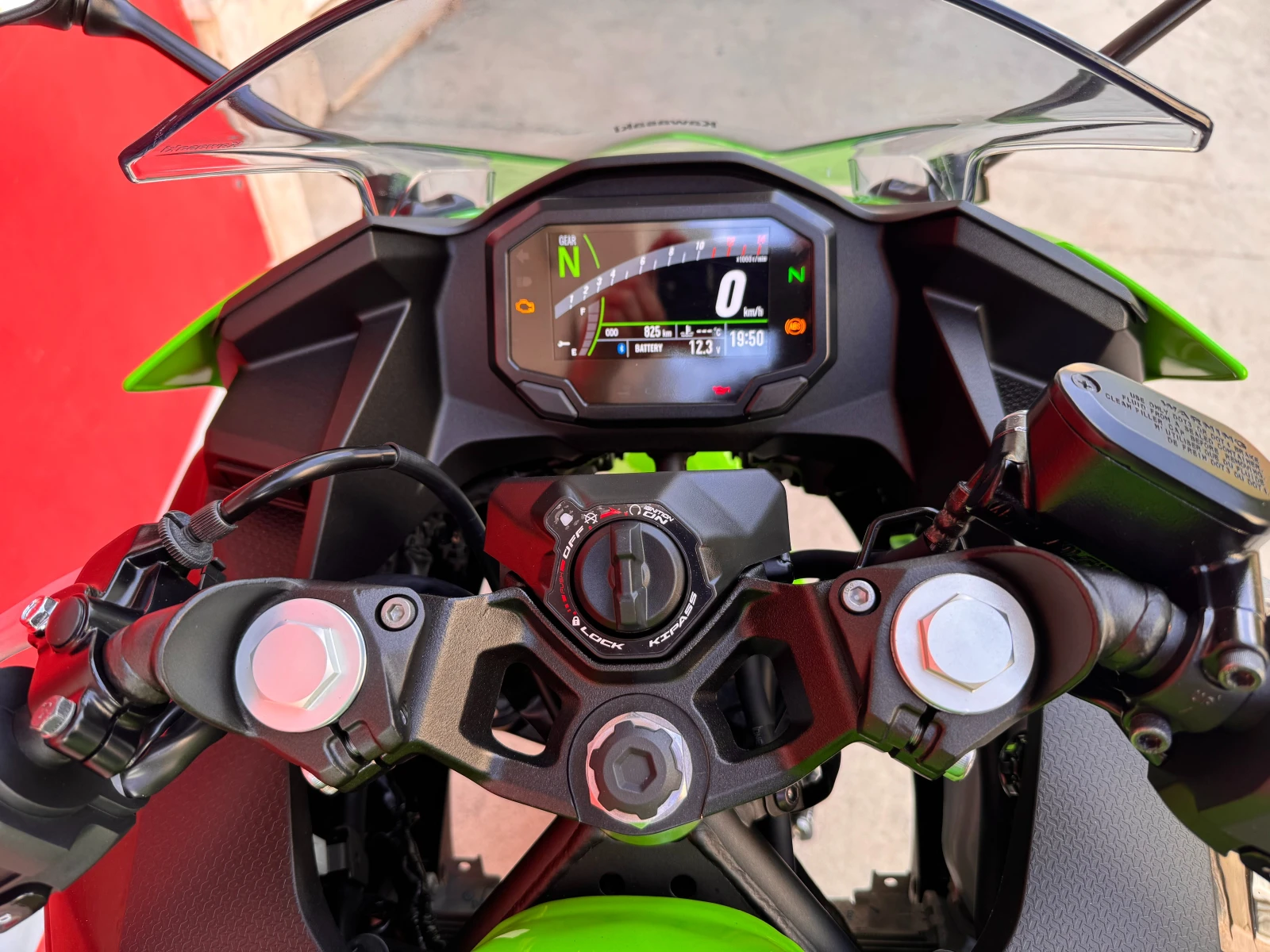 Kawasaki Ninja 500SE LIZING - изображение 9