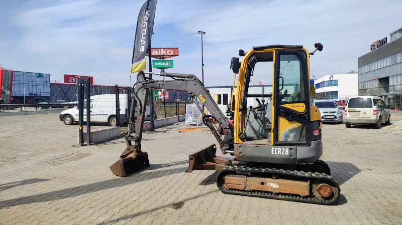 Багер Volvo ECR28, снимка 5 - Индустриална техника - 49462756