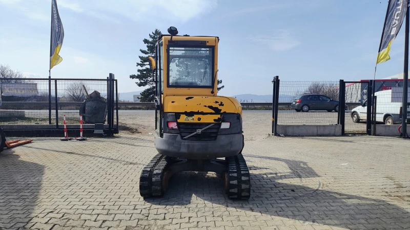 Багер Volvo ECR28, снимка 11 - Индустриална техника - 49462756