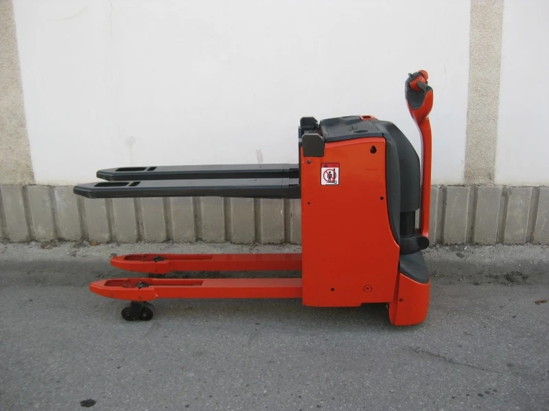 Електрокар Linde T16L /1152/, снимка 3 - Индустриална техника - 43593817