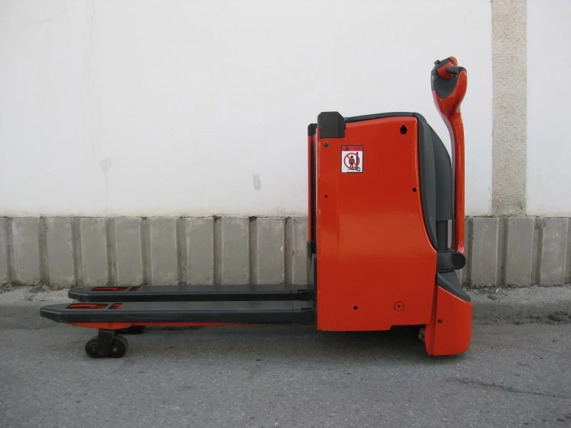 Електрокар Linde T16L /1152/, снимка 2 - Индустриална техника - 43593817