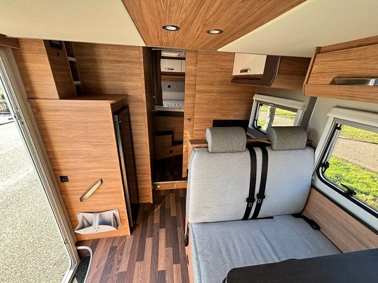 Кемпер Fiat Ducato Спешно, снимка 8 - Каравани и кемпери - 53821047