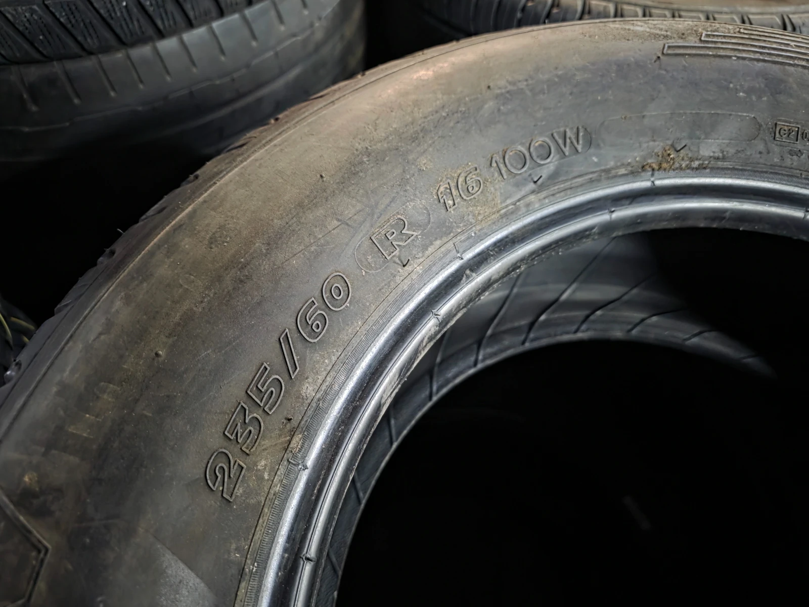 Гуми Летни 235/60R16, снимка 8 - Гуми и джанти - 54001342