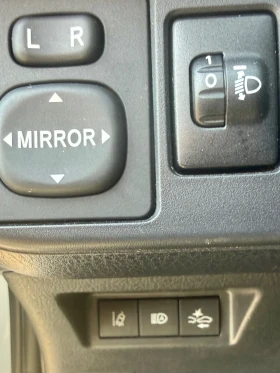Toyota Yaris 1, 5 VVT-I HYBRID, снимка 9