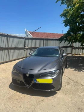 Обява за продажба на Alfa Romeo Giulia Лек автомобил ~64 000 лв. - изображение 1