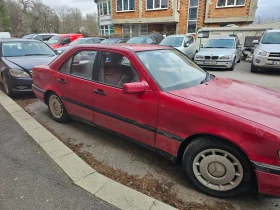 Mercedes-Benz C 180 - 900 € / 1760.25 лв. - 57251545 4
